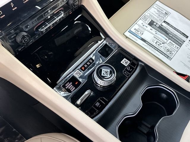 New 2024 Jeep Grand Cherokee Limited 4xe AWD/4WD image 17
