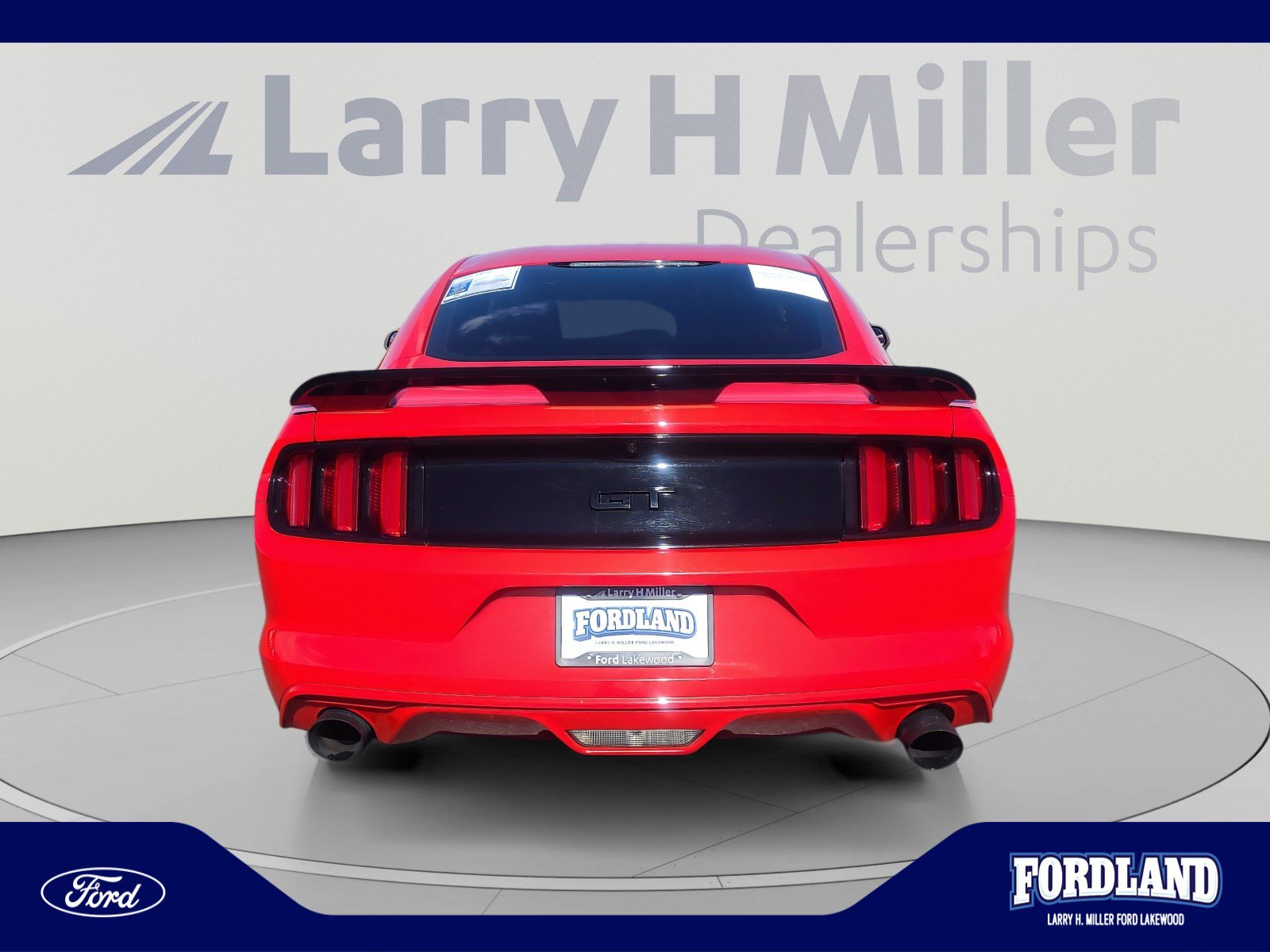 Used 2016 Ford Mustang GT w/ Black Accent Package RWD image 4