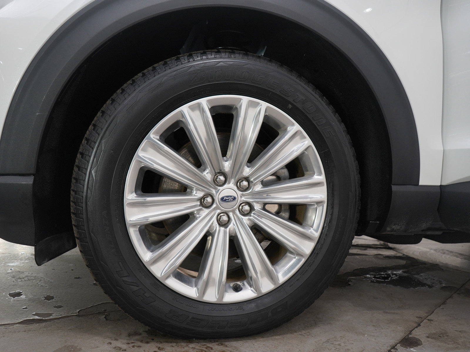 Used 2021 Ford Explorer Limited image 35