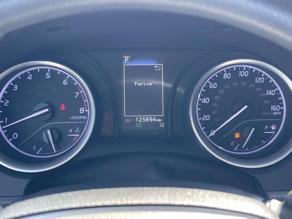 Used 2022 Toyota Camry LE FWD image 19