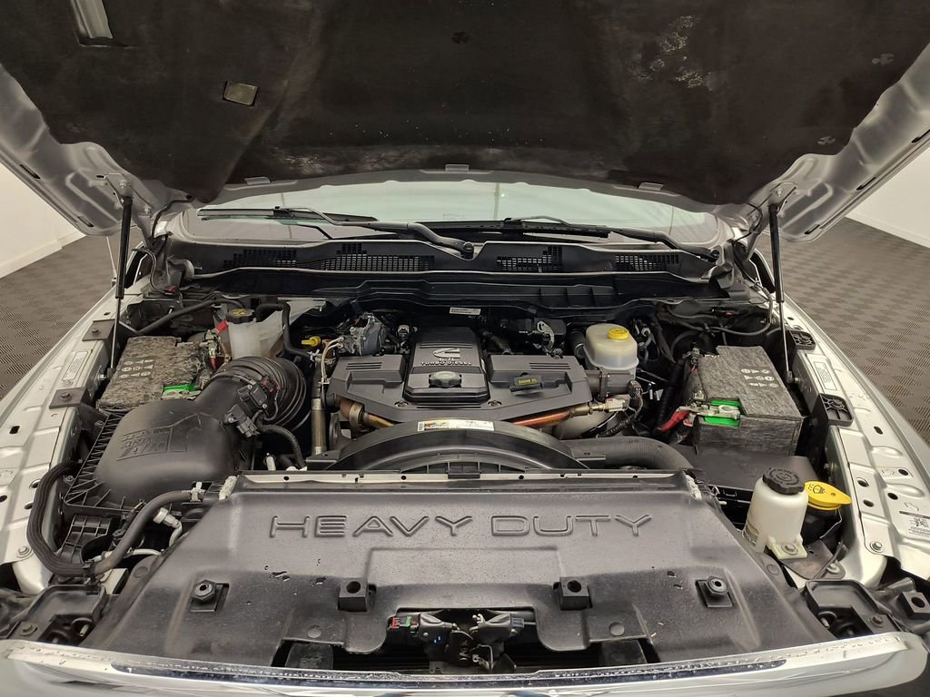 Used 2015 RAM 2500 Limited image 30