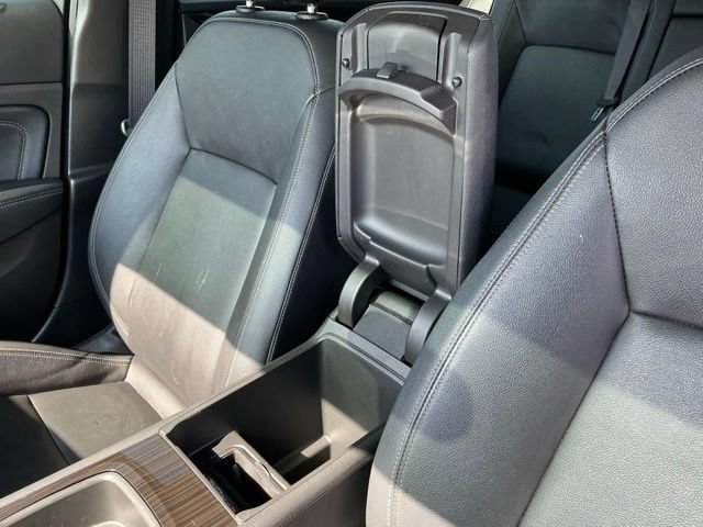Used 2019 Buick Regal Essence w/ Driver Confidence Package I AWD/4WD image 31