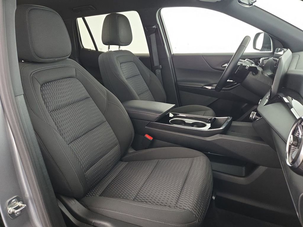 Used 2025 Chevrolet Equinox LT image 33