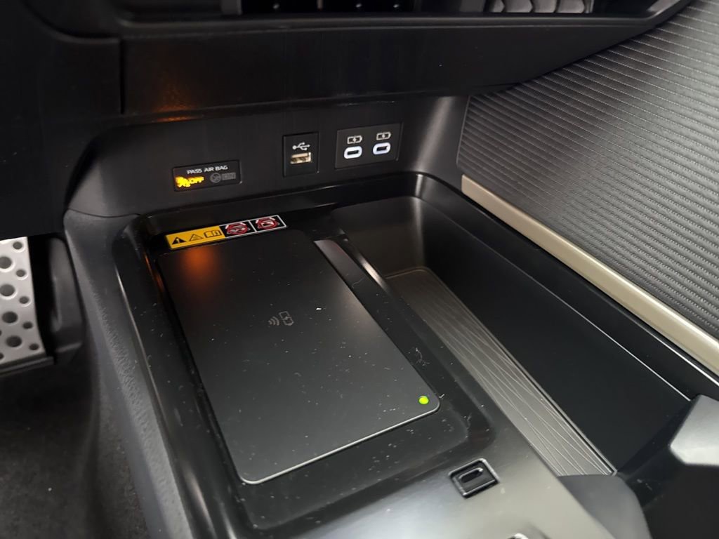 New 2026 Toyota Camry SE image 13
