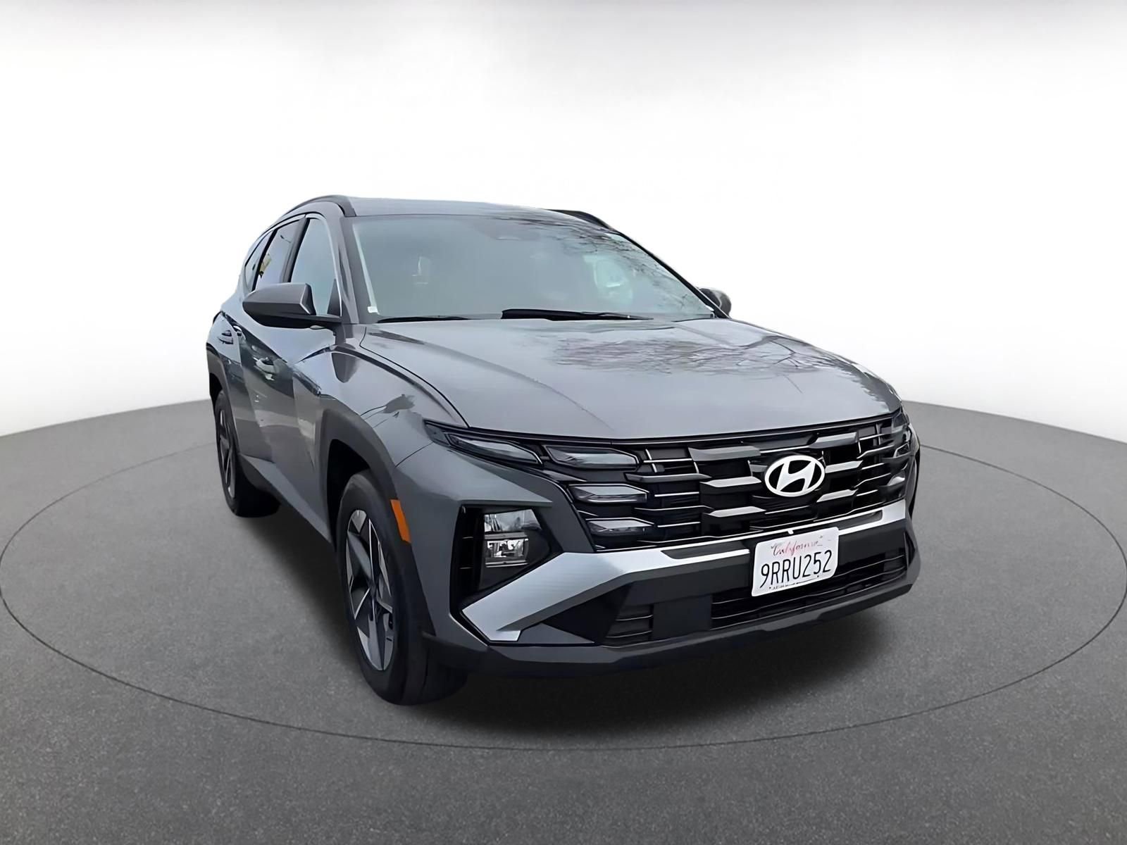 Used 2025 Hyundai Tucson SEL FWD image 3