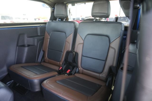 Used 2023 Ford Bronco Outer Banks image 11