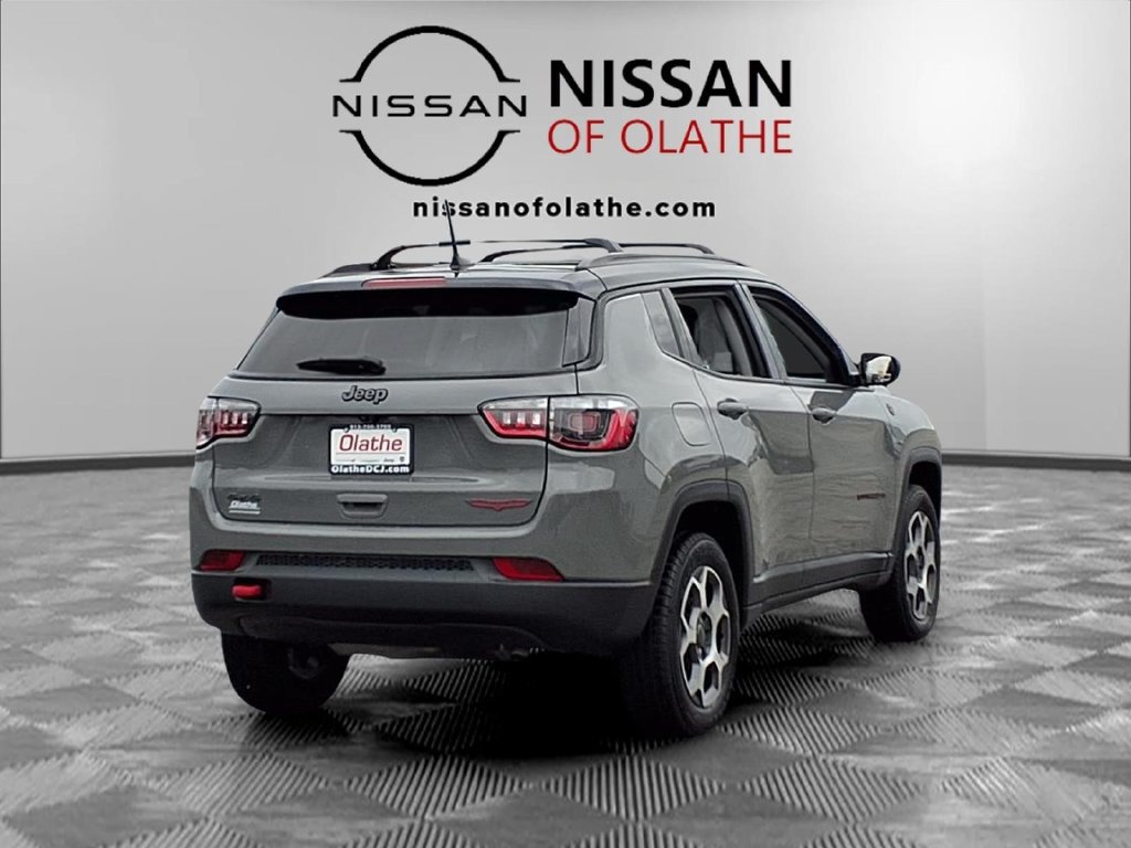 Used 2022 Jeep Compass Trailhawk w/ Sun and Sound Group AWD/4WD image 28