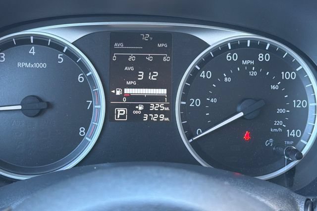 Certified 2025 Nissan Kicks Play S FWD image 30