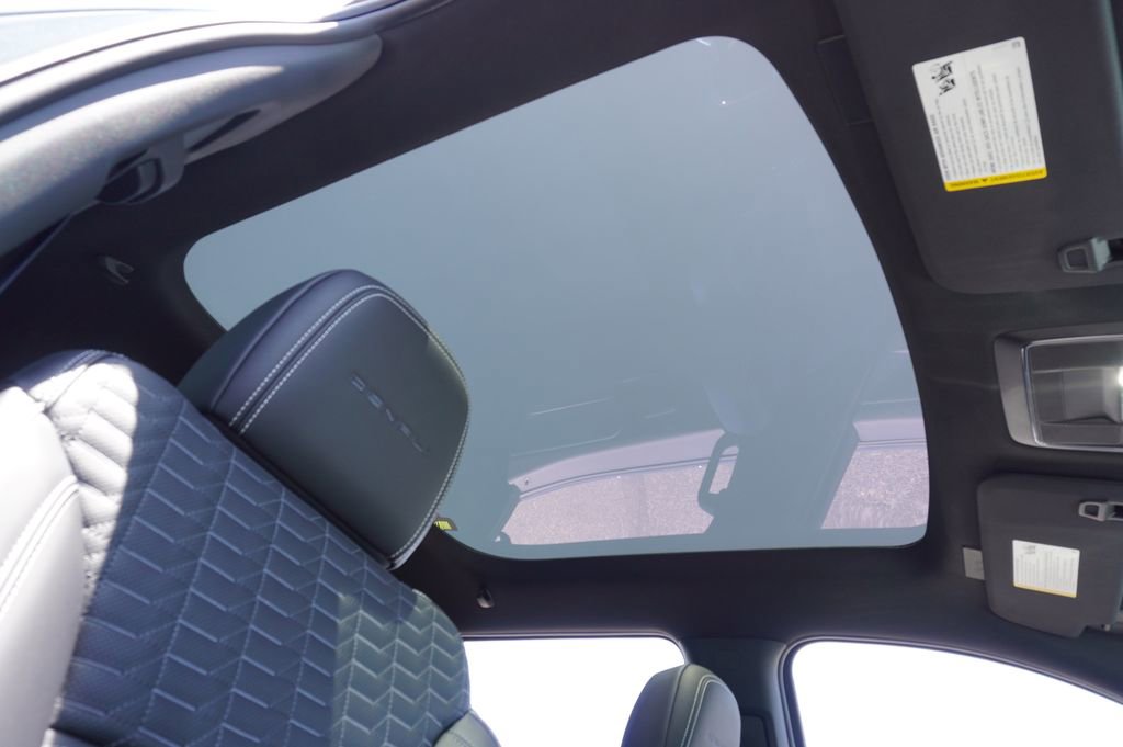 New 2025 GMC Sierra EV Denali image 13