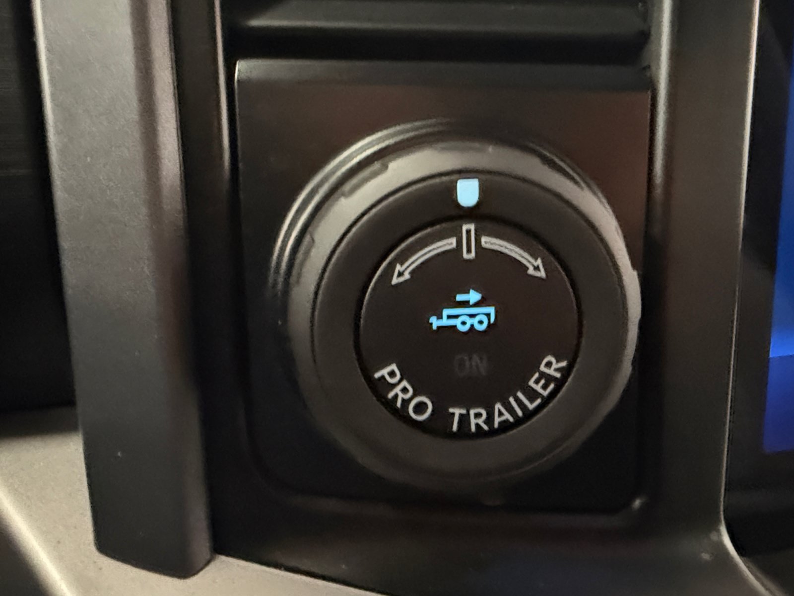 Used 2023 Ford F150 XLT w/ Equipment Group 302A High AWD/4WD image 31