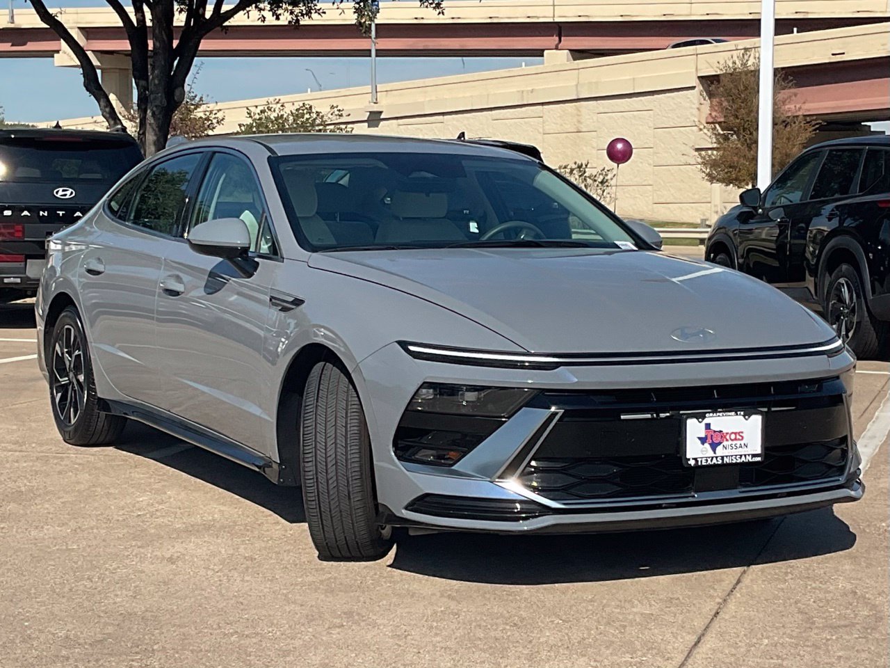 Used 2025 Hyundai Sonata SEL FWD image 3