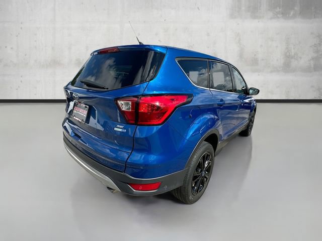 Used 2019 Ford Escape SE image 5