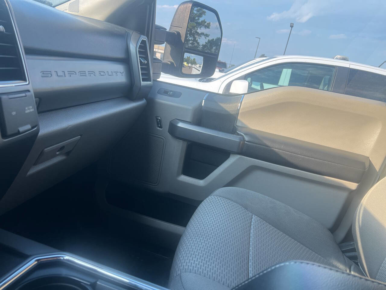Used 2019 Ford F350 XLT w/ XLT Value Package image 17