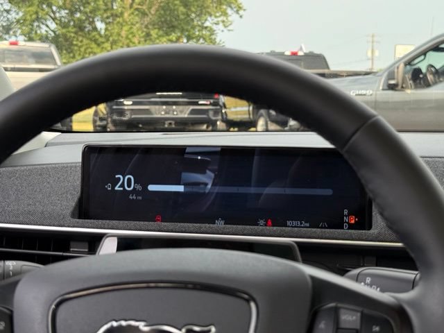 Certified 2025 Ford Mustang Mach-E Premium AWD/4WD image 7