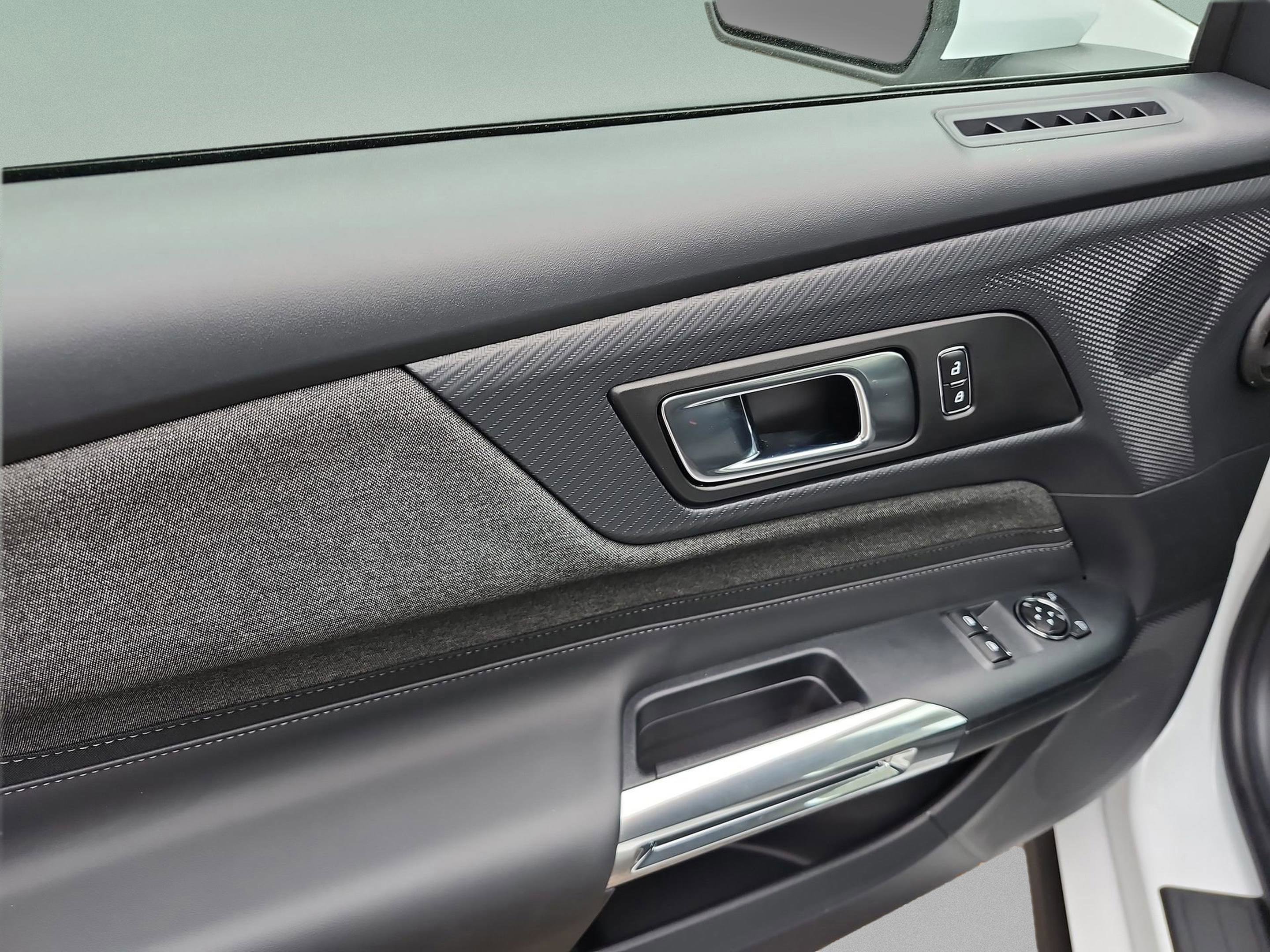 New 2026 Ford Mustang EcoBoost image 15