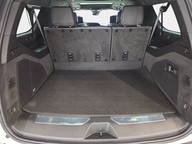 Certified 2024 Cadillac Escalade ESV V w/ LPO, Floor Liner Package AWD/4WD image 32