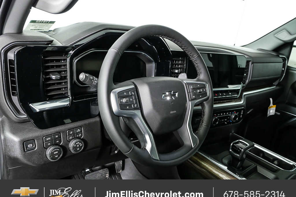 New 2026 Chevrolet Silverado 1500 RST w/ RST All Star Premium Package AWD/4WD image 4