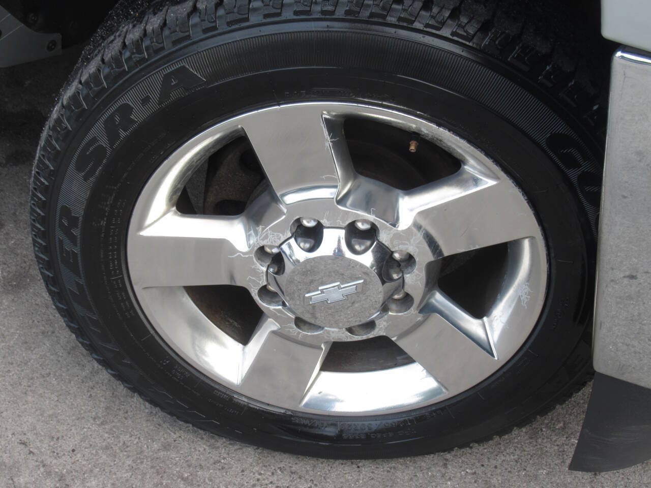Used 2018 Chevrolet Silverado 2500 LTZ w/ Vortec Plus Package AWD/4WD image 5