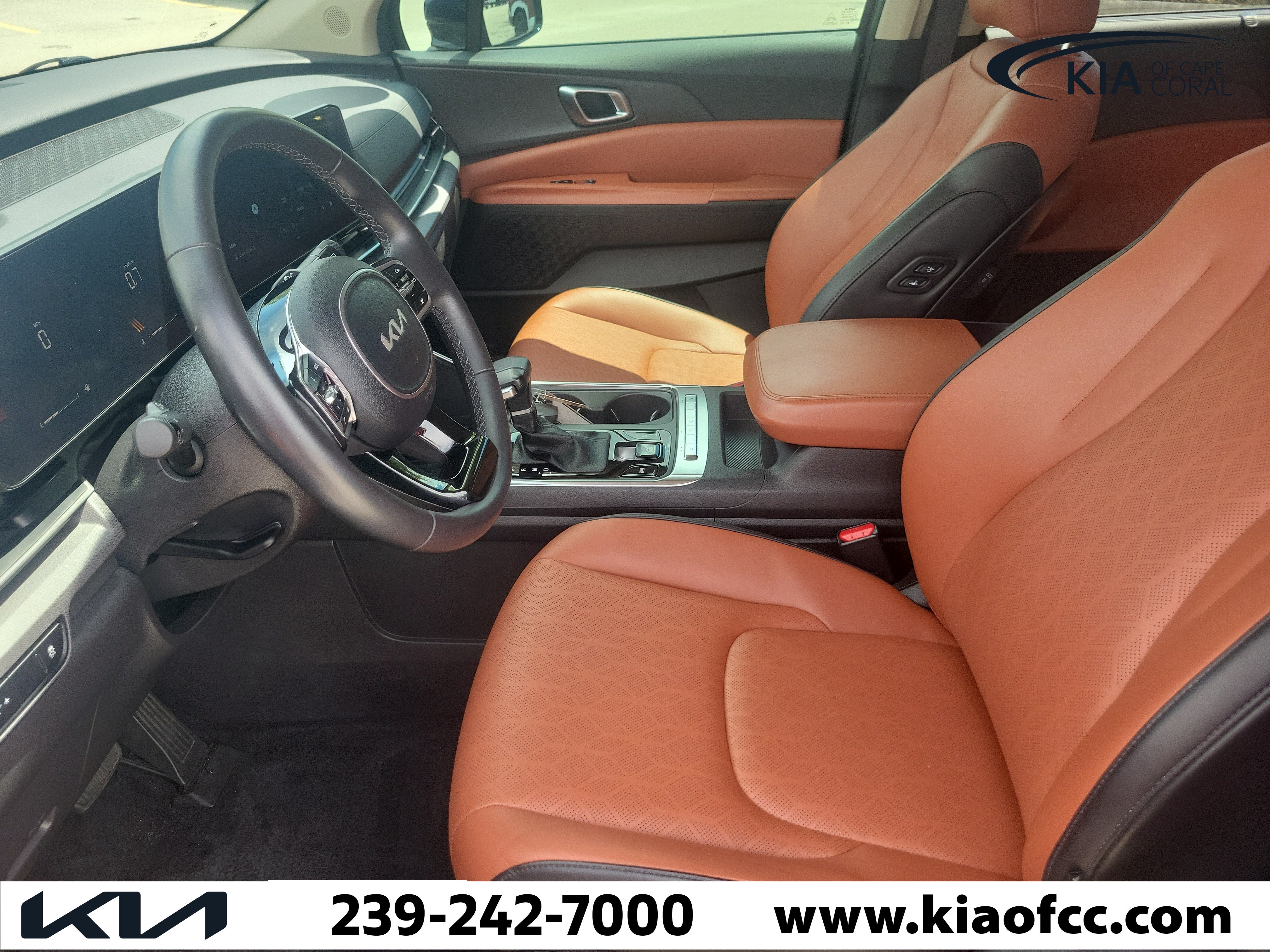 Certified 2025 Kia Carnival EX FWD image 21