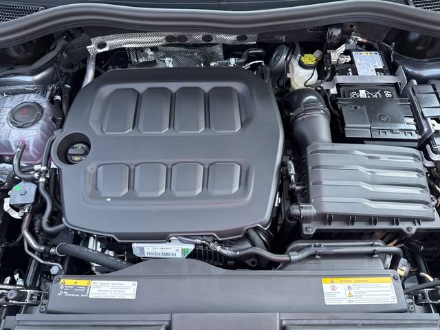 New 2026 Volkswagen Tiguan SE R-Line AWD/4WD image 30