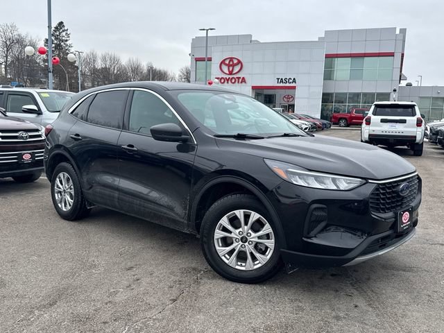 Used 2023 Ford Escape Active