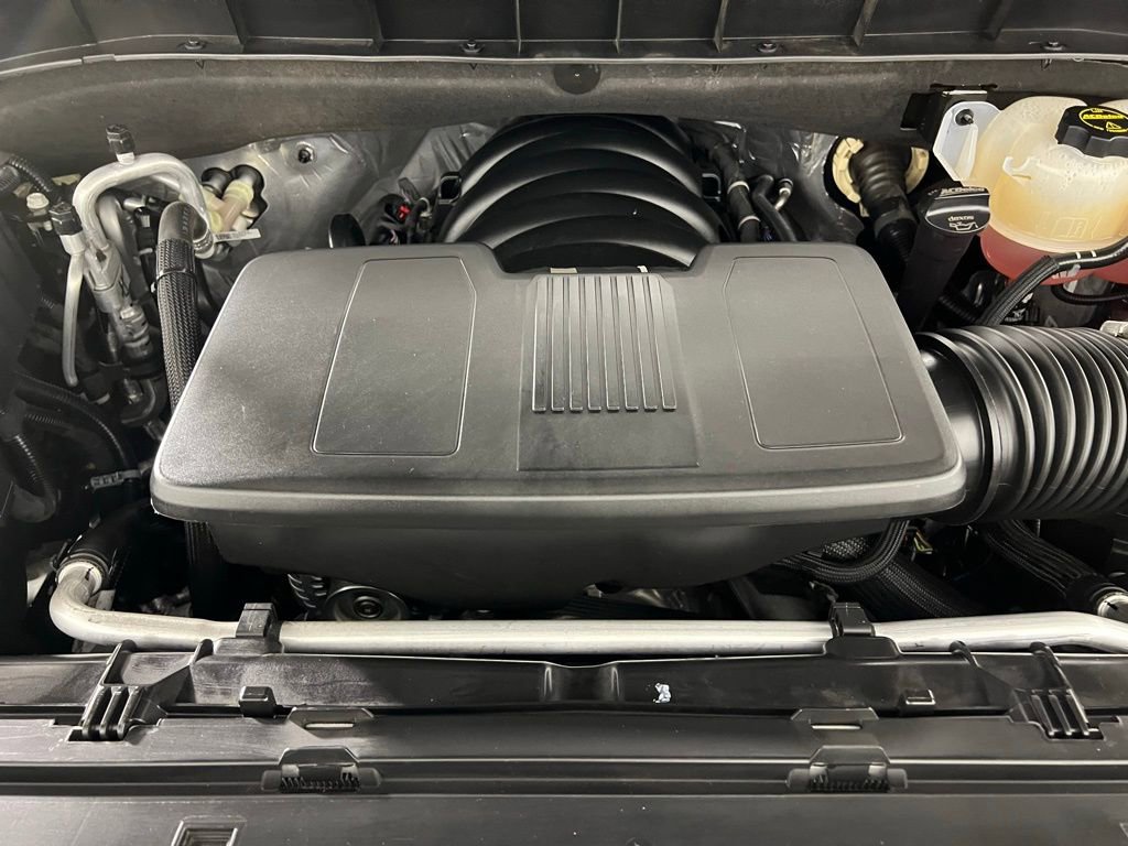 Used 2025 Chevrolet Tahoe RST image 36