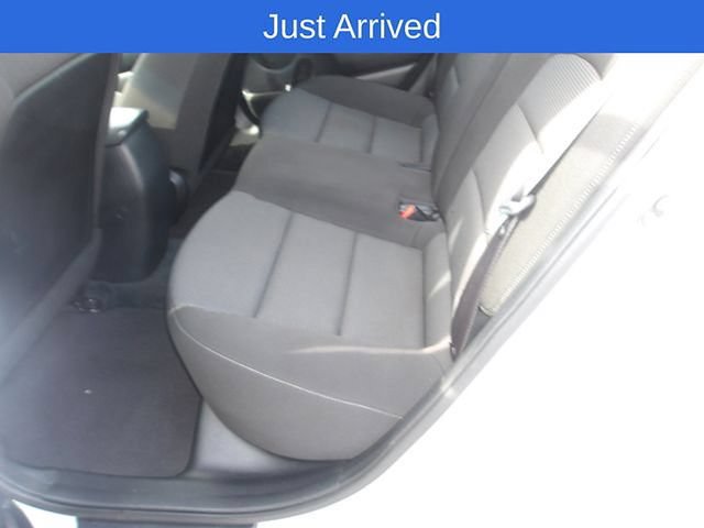 Used 2017 Kia Forte LX FWD image 10