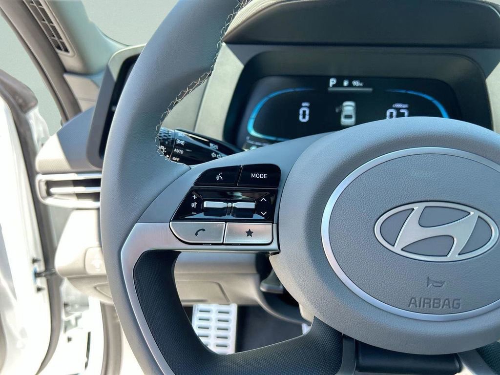 New 2026 Hyundai Elantra SEL Sport image 30