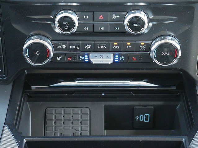 New 2026 Ford F250 Lariat w/ Tremor Off-Road Package image 21