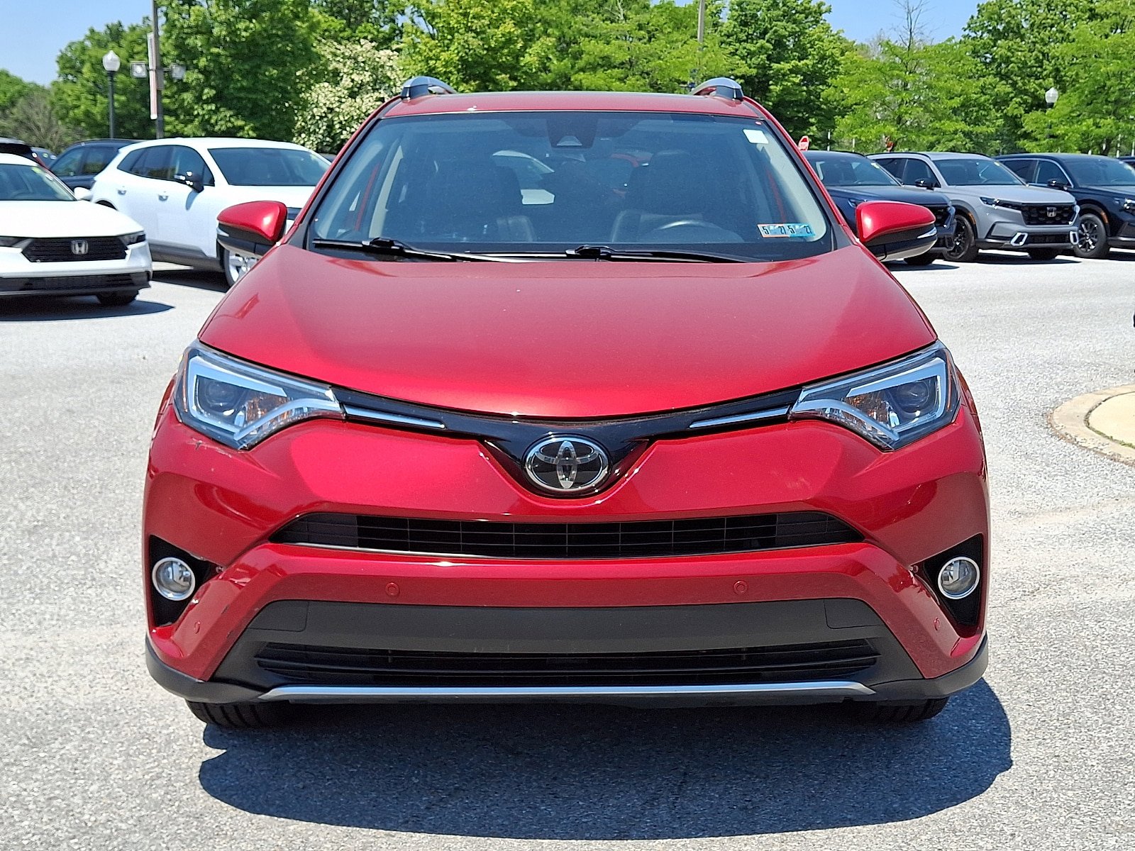 Used 2016 Toyota RAV4 Limited AWD/4WD image 2