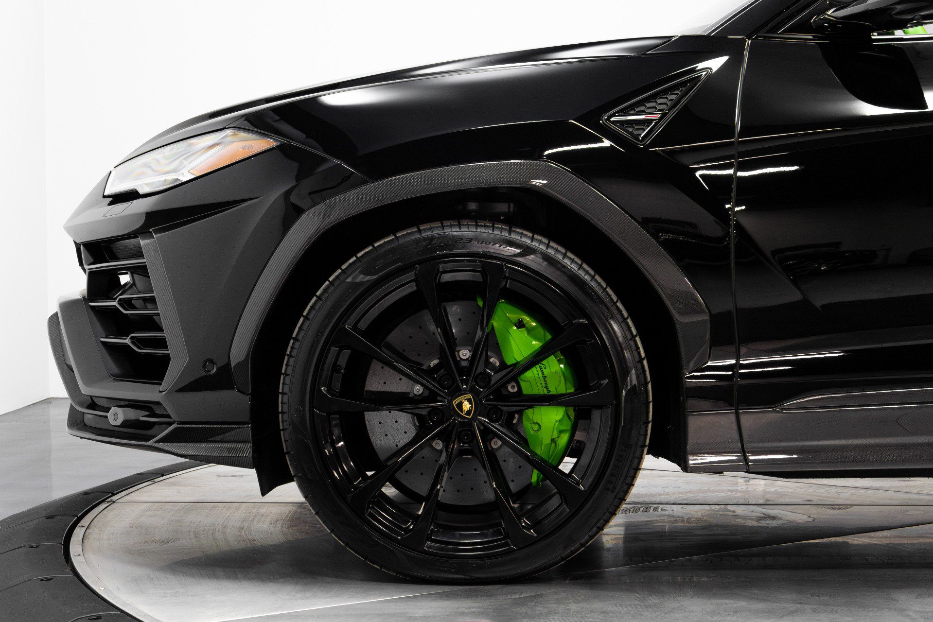 Used 2022 Lamborghini Urus image 41