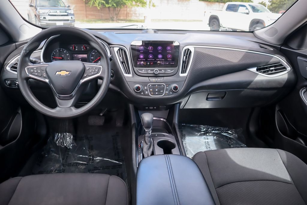 Used 2023 Chevrolet Malibu LT FWD image 20