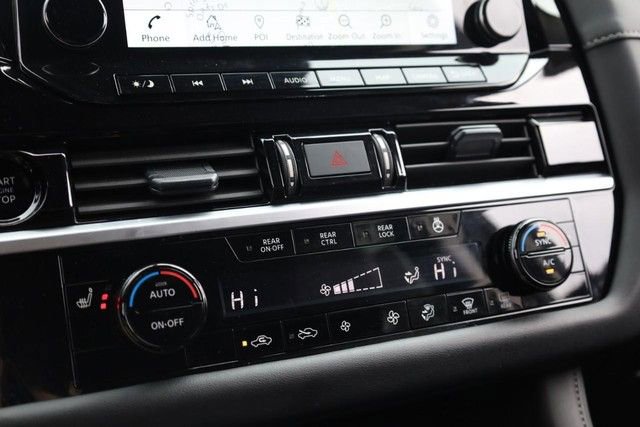 Certified 2025 Nissan Pathfinder SL image 16