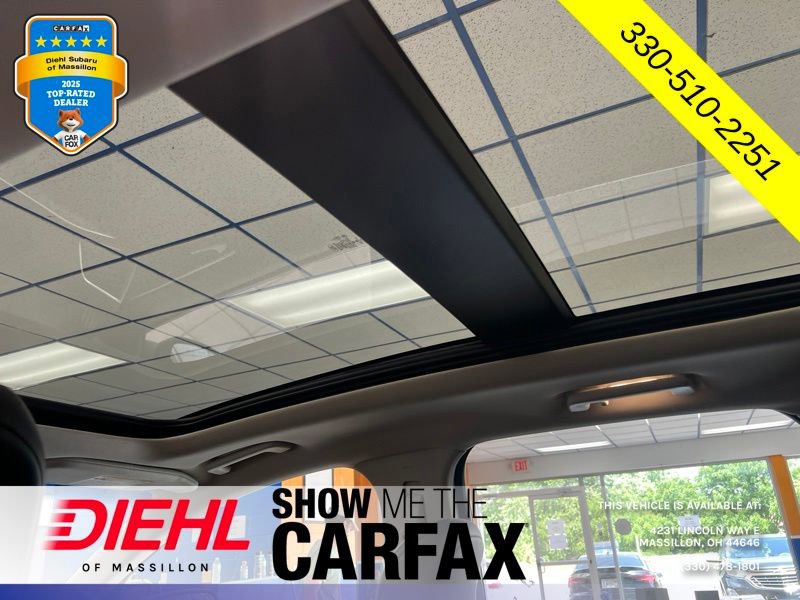 Used 2019 Ford Edge Titanium w/ Equipment Group 301A AWD/4WD image 21