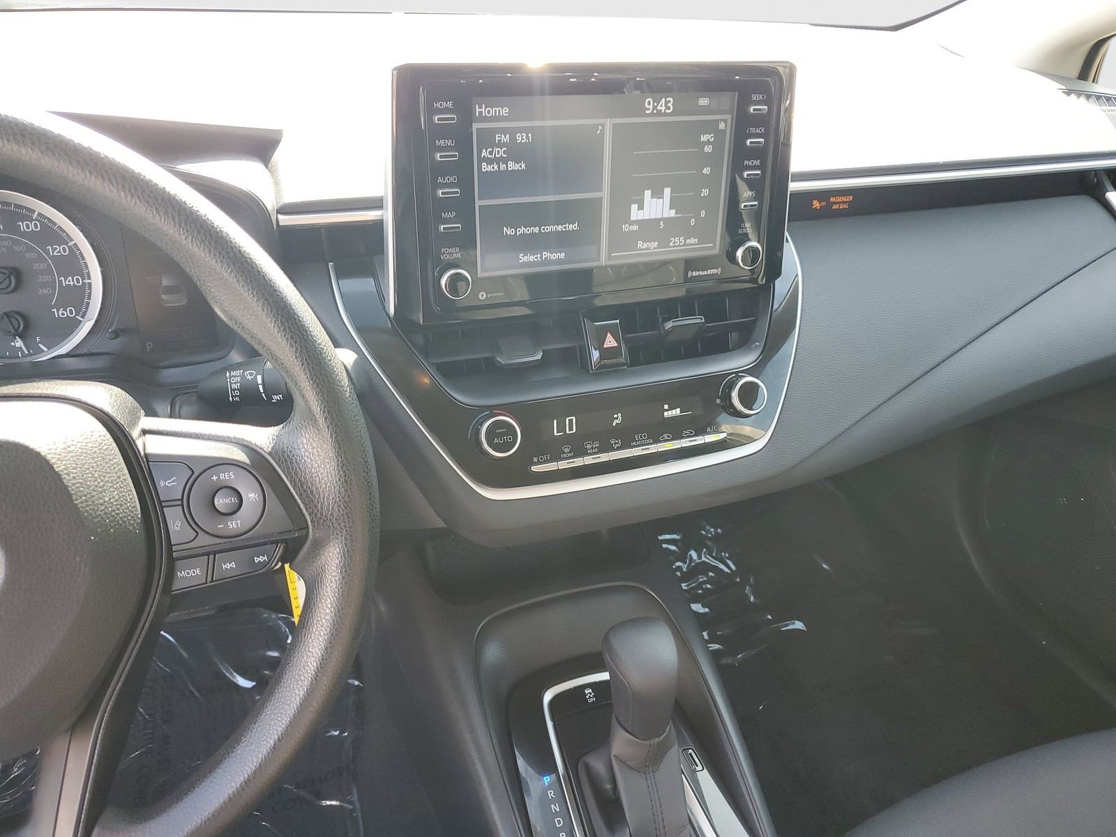 Used 2021 Toyota Corolla LE w/ Carpet Mat Package (TMS) image 23