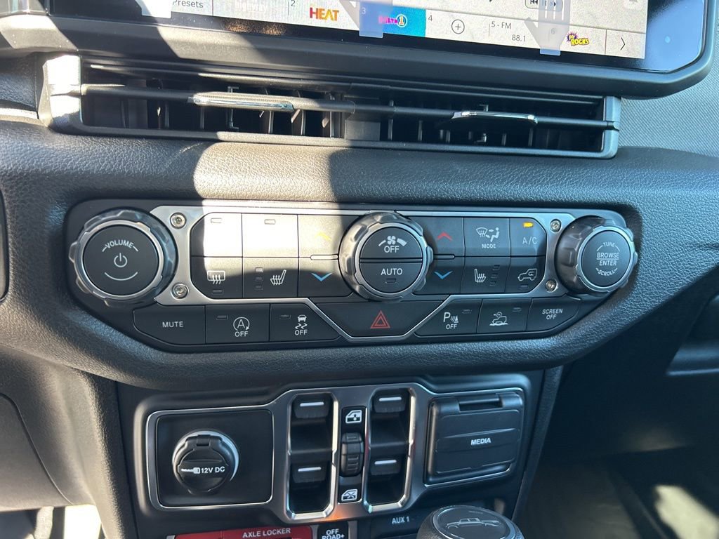 New 2026 Jeep Gladiator Willys image 22