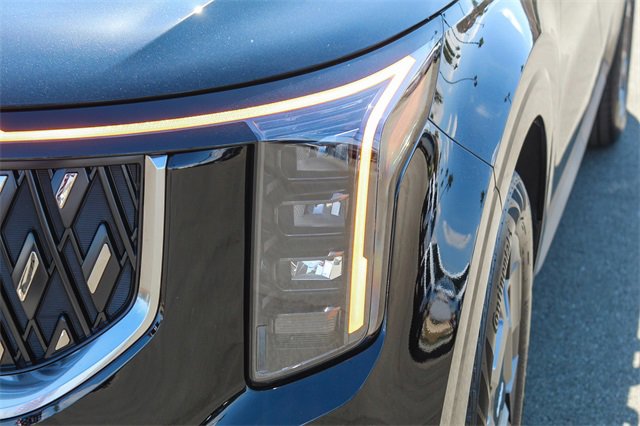 New 2026 Kia Carnival EX image 5