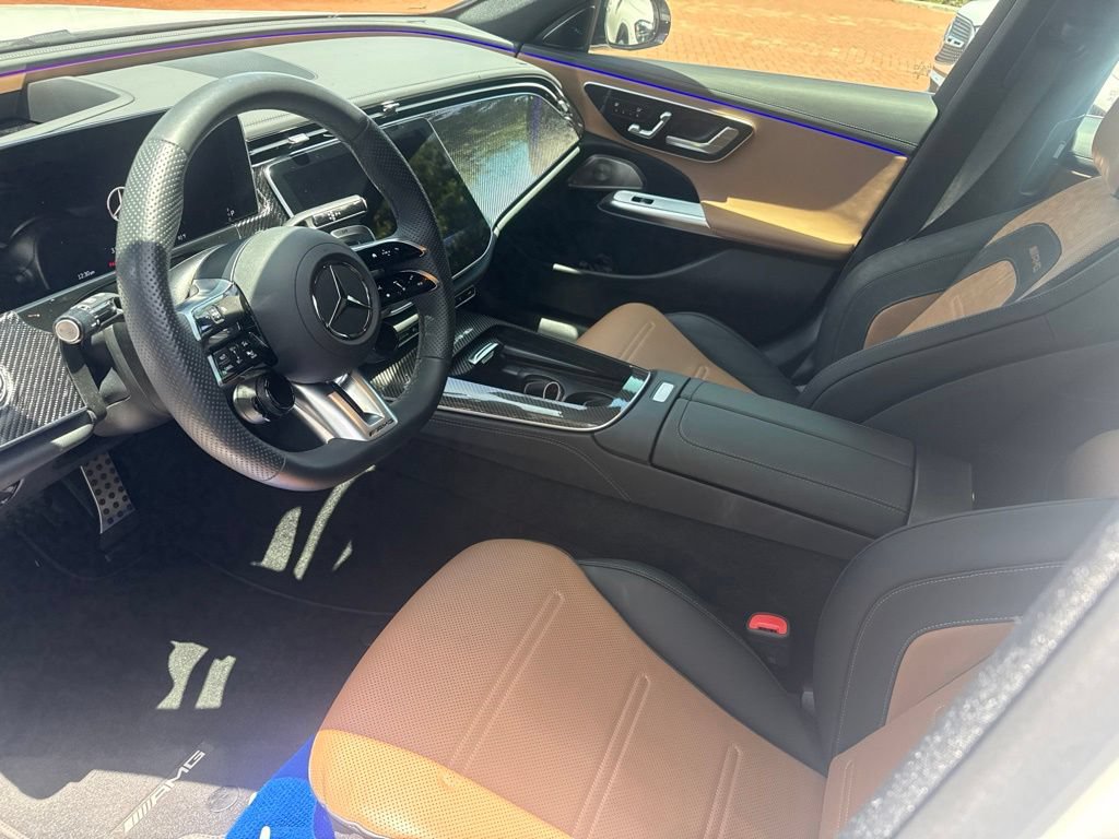 Certified 2026 Mercedes-Benz E 53 AMG e 4MATIC Sedan image 4