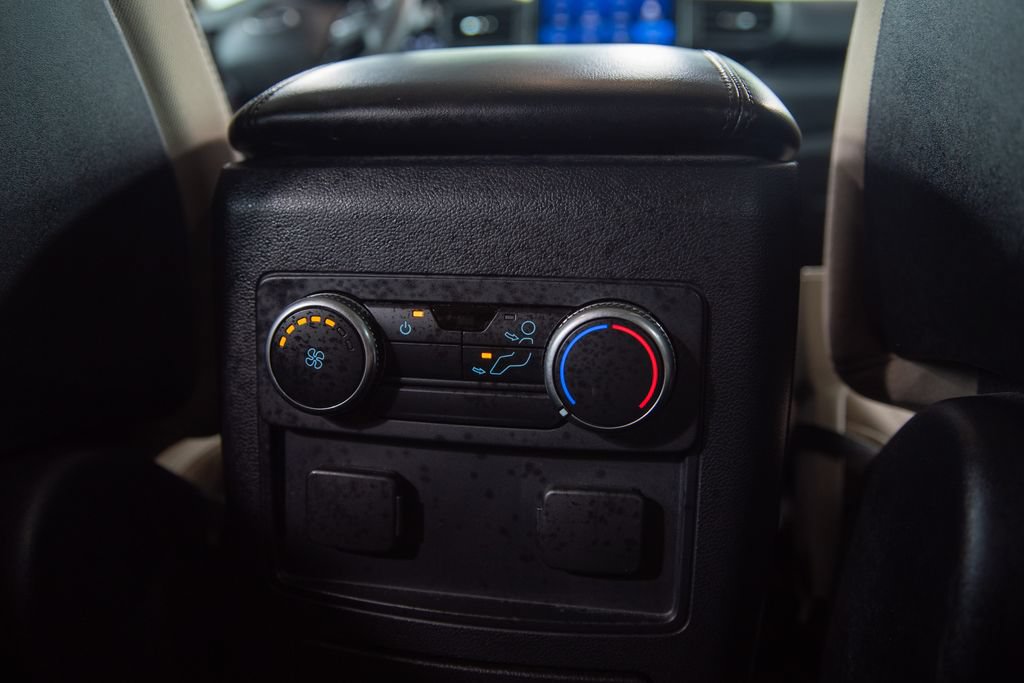 Used 2020 Ford Explorer 4WD image 19