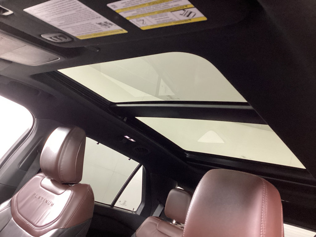 Used 2023 Ford Explorer Platinum w/ Technology Package image 32