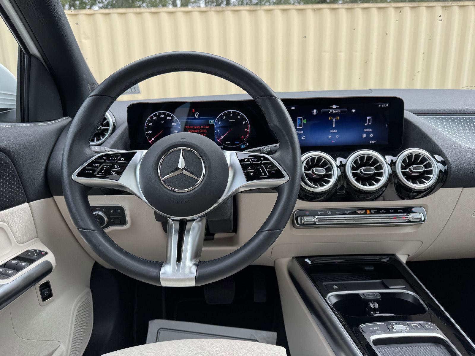 Certified 2025 Mercedes-Benz GLA 250 image 19