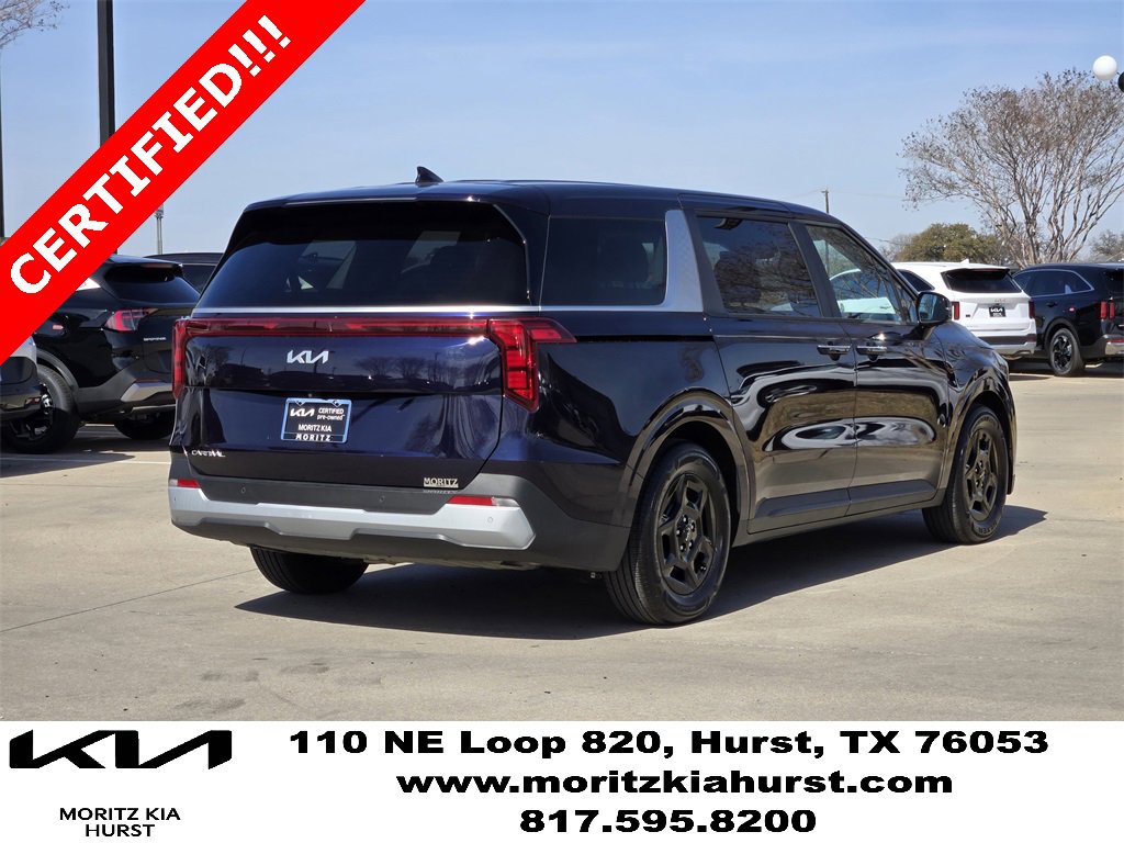 Certified 2025 Kia Carnival image 4