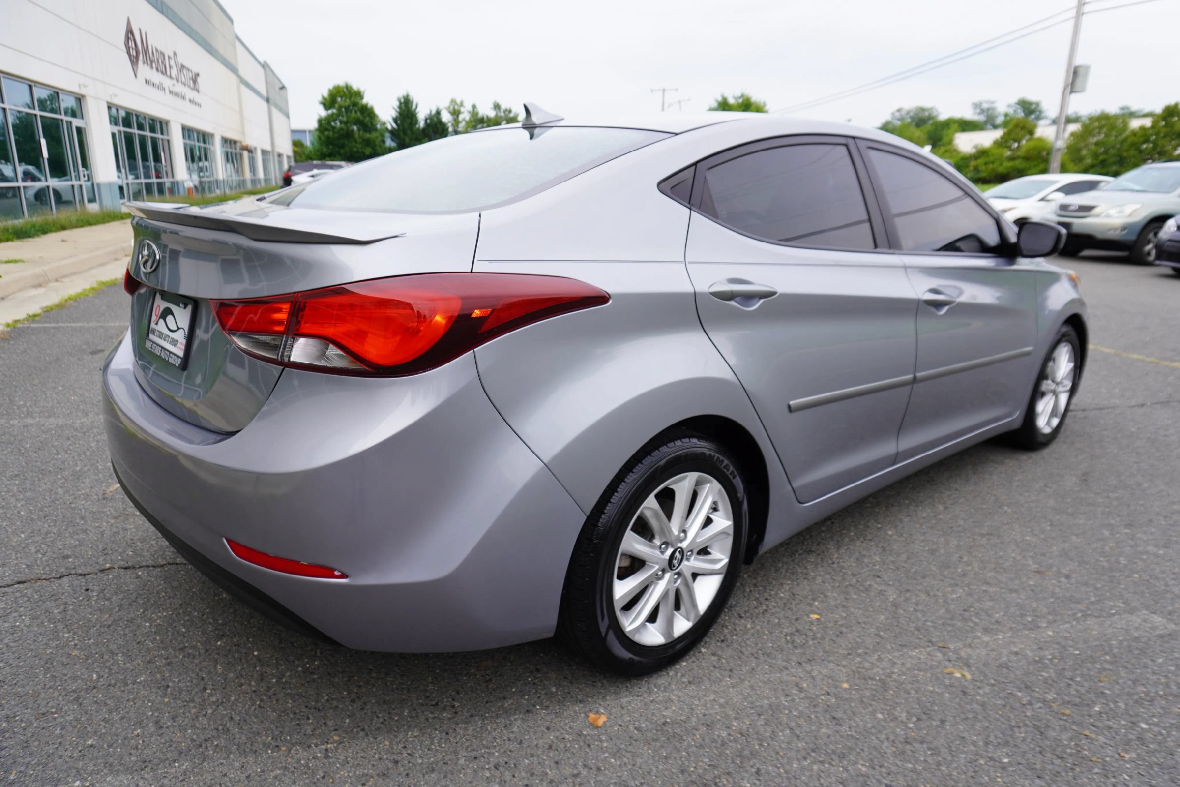 Used 2015 Hyundai Elantra SE w/ Option Group 02 FWD image 7