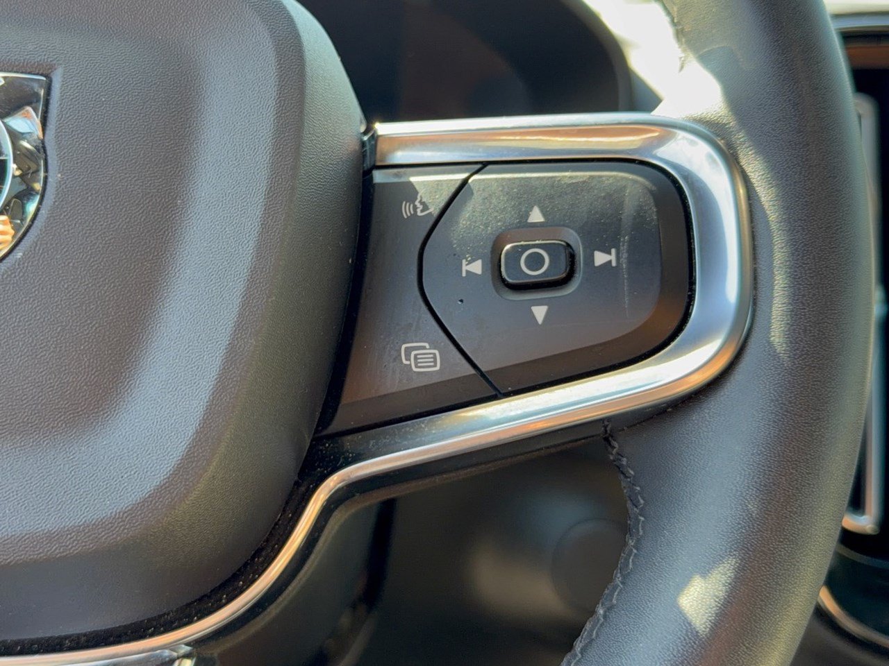 Used 2023 Volvo C40 P8 Recharge Ultimate AWD/4WD image 19
