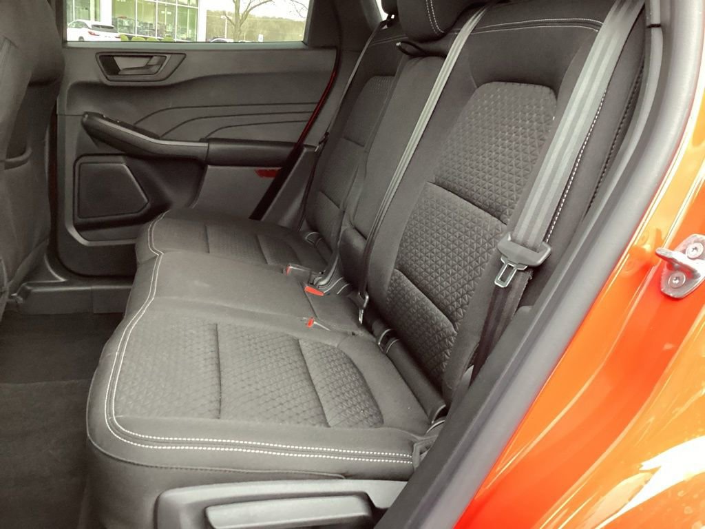 Used 2024 Ford Escape Active image 16