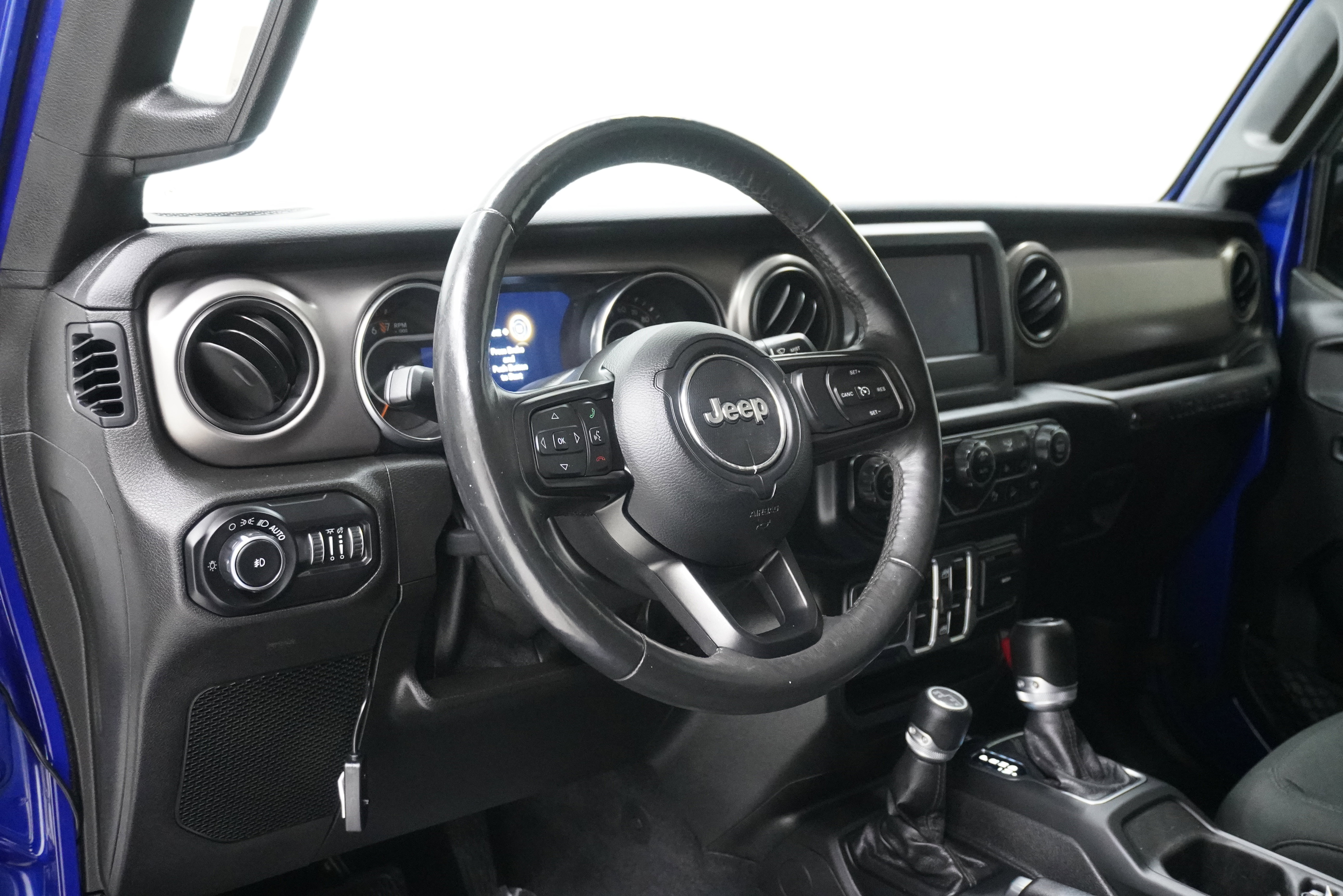 Used 2019 Jeep Wrangler Unlimited Sport S image 9