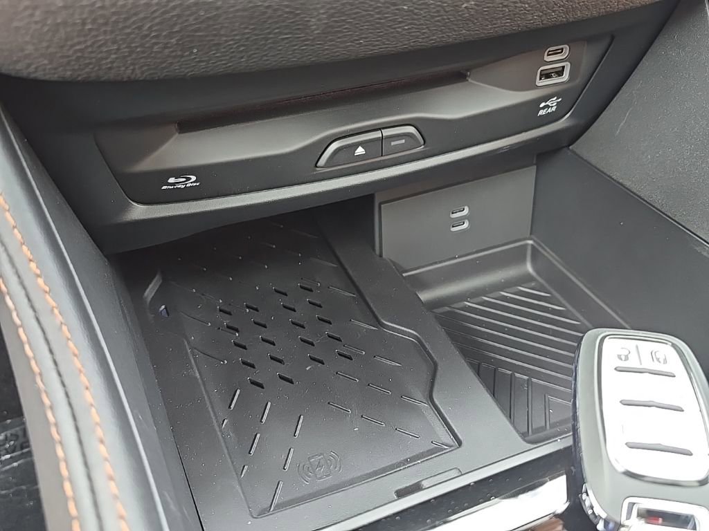 New 2026 Chrysler Pacifica Pinnacle FWD image 39