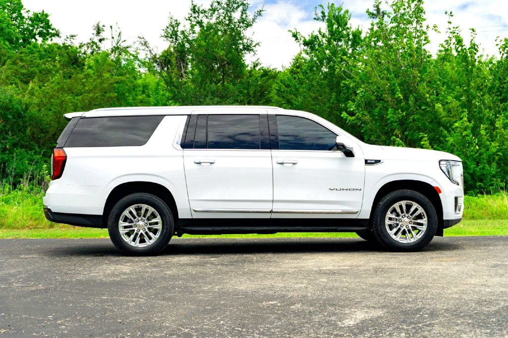 Used 2023 GMC Yukon XL SLT w/ SLT Luxury Package AWD/4WD image 6