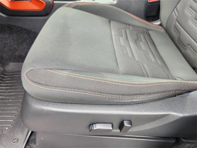 Used 2024 Nissan Frontier PRO-4X w/ Technology Package image 9