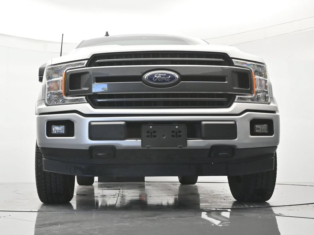 Used 2019 Ford F150 XLT w/ Equipment Group 302A Luxury AWD/4WD image 38